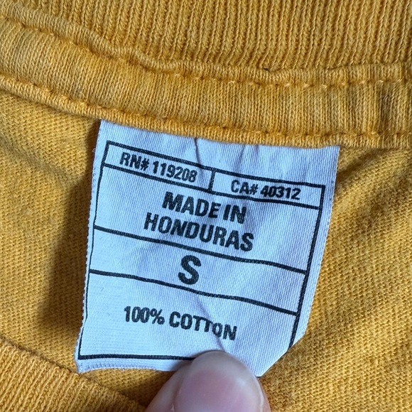 NASHVILLE PREDATORS/NHL GOLD RARE 2017 STANLEY CUP FINAL MIKE FISHER PLAYER TEE - Picture 6 of 7